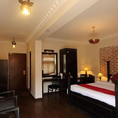 Hotel Thorong Peak Kathmandu Exterior foto