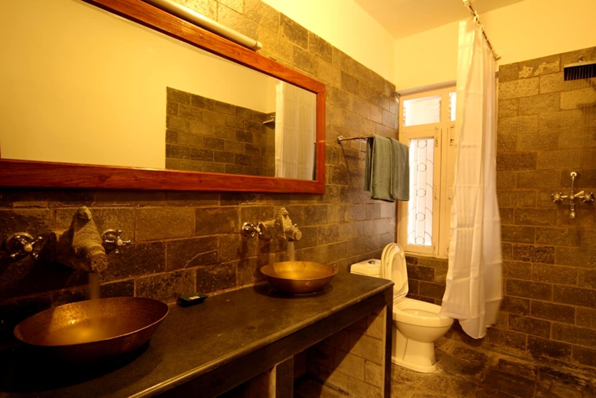 Hotel Thorong Peak Kathmandu Exterior foto